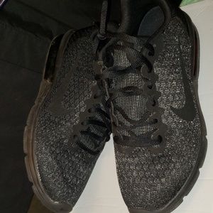 Nike Air Max Sequent